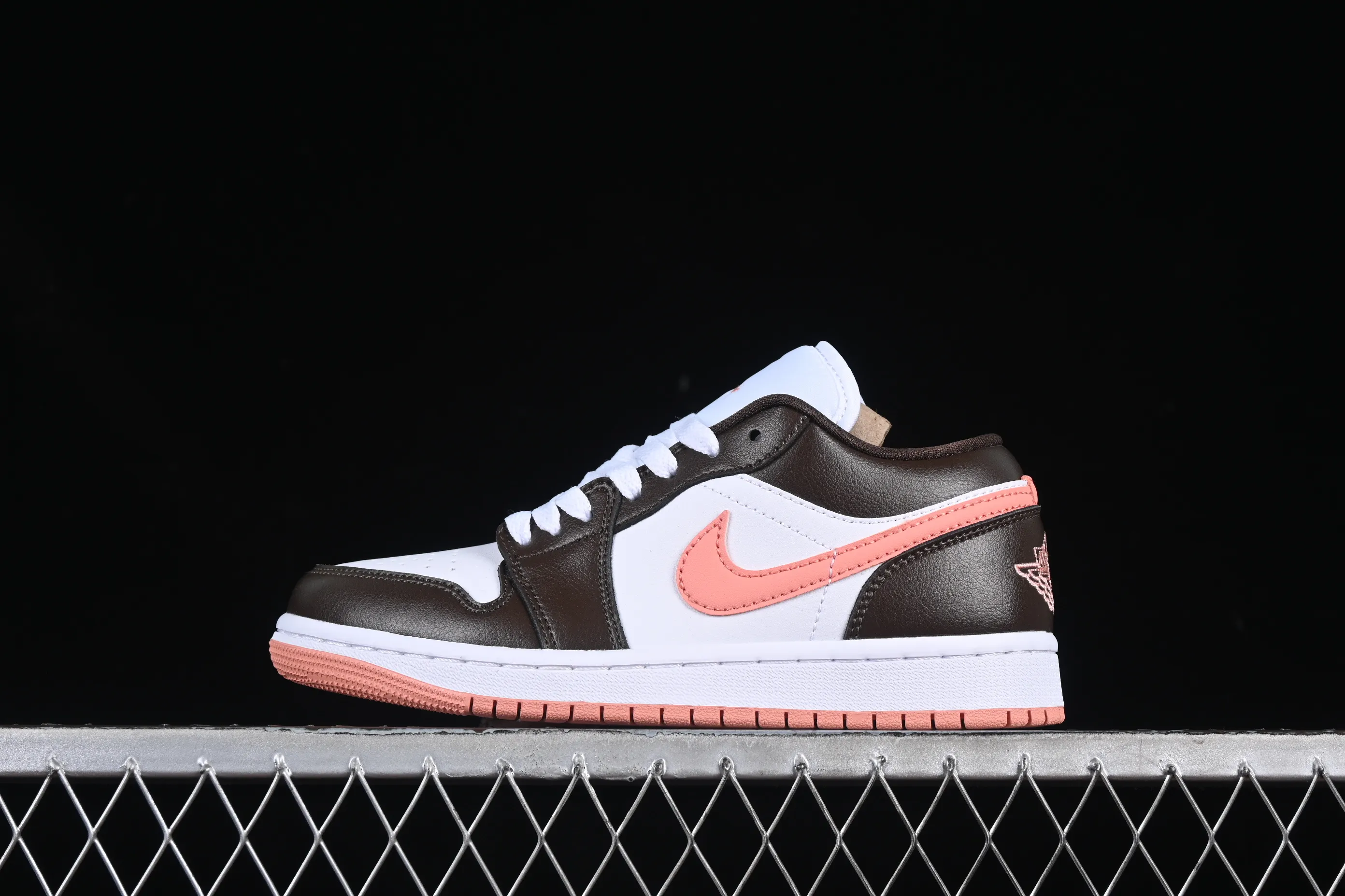 All Categories Air Jordan Jordan Series Basketball Shoes Air Jordan 1 Low Air Jordan 1 Low AJ1 Joe 1 Mocha Pink Low-top Cultural Leisure Sports Shoes DC0774-182